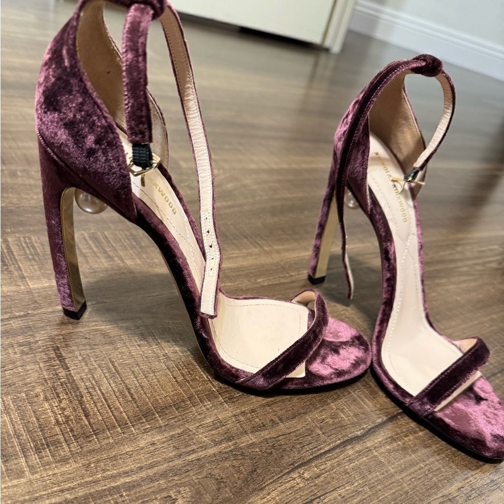Purple velvet pearl heels - Picture 3 of 6